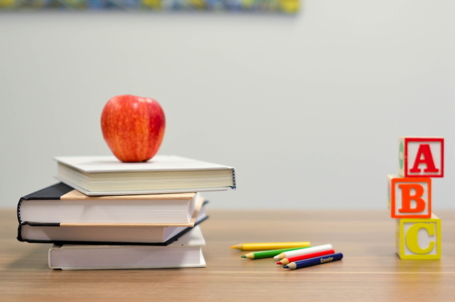 <span style="font-weight: bold;">"Way to school"</span>